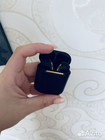 Беспроводные наушники