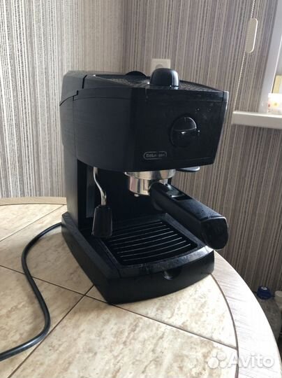 Кофеварка delonghi