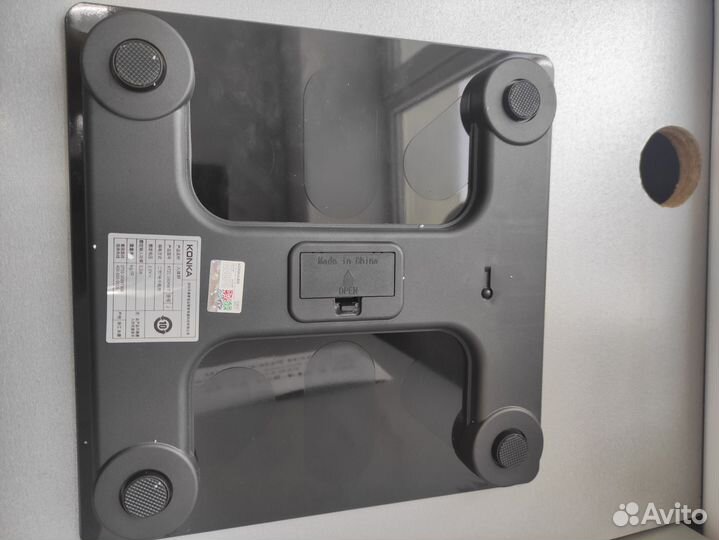 Весы напольные Konka