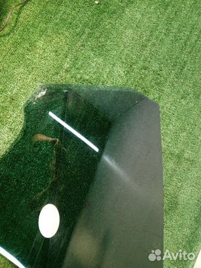 Стекло двери заднее правое LADA Xray Cross 21179