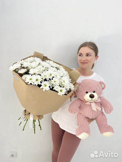 Букет и медведь