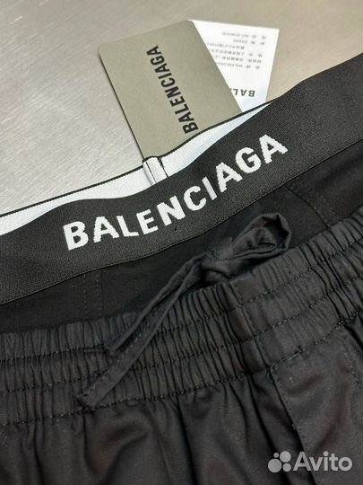 Шорты Balenciaga