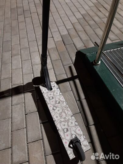 Трюковой самокат