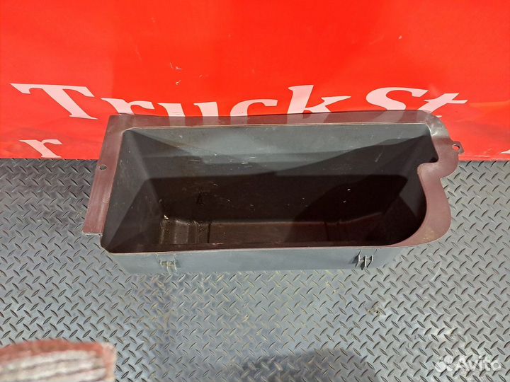 Бардачок под спальник