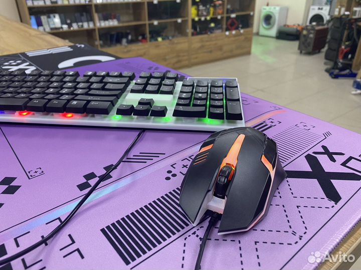 Игровой комплект: клавитаура + мышь