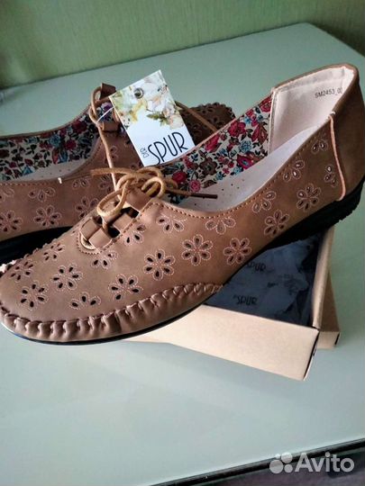 Туфли женские 39 размер новые