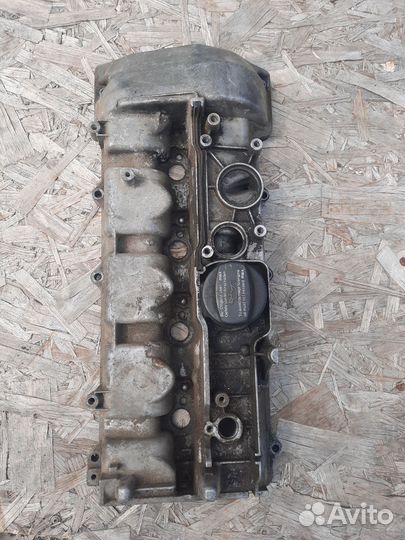 Клапанная крышка мерседес A611 om611