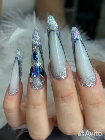 Наращивание ногтей гелем / Укрепление ногтей