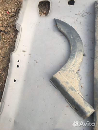 Накладка крыла заднего правого лада ларгус