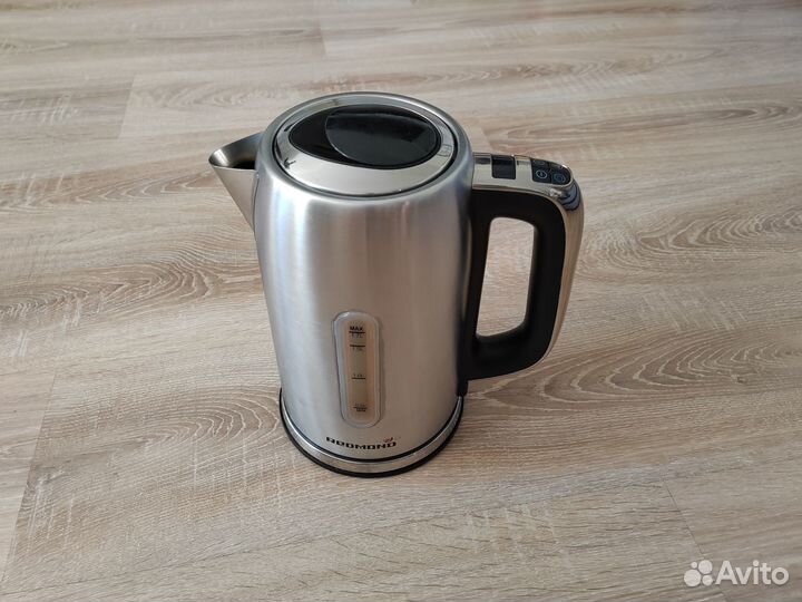 Чайник Redmond SkyKettle RK-M171S на запчасти