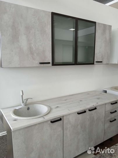 Кухонный гарнитур новый в упаковке