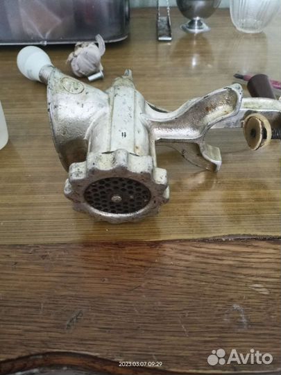 Мясорубка ручная