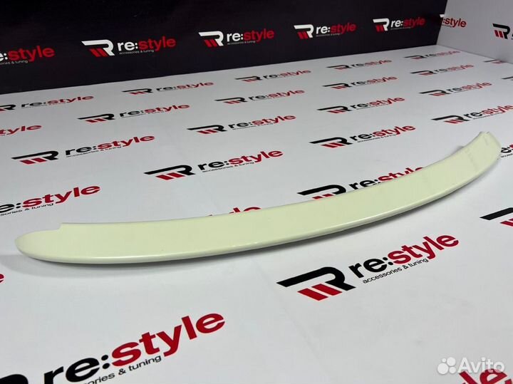 Спойлер Toyota Vitz 90 B1564