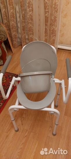 Кресло туалет для инвалидов