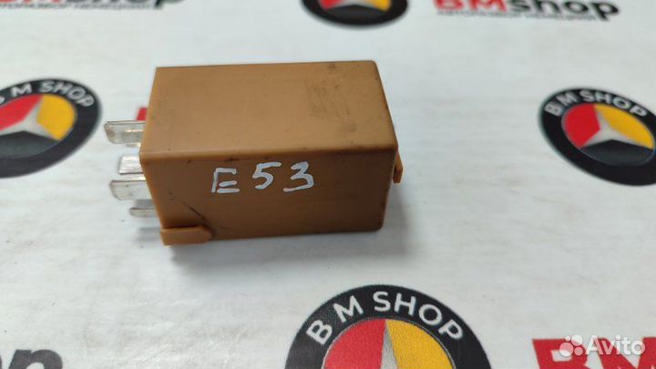 Реле стеклоочистителей Bmw X5 E53 M54B30 2006