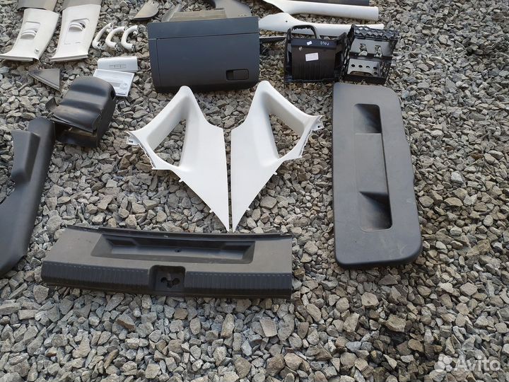 Обшивка салона Volkswagen Polo (Mk5) V рестайлинг