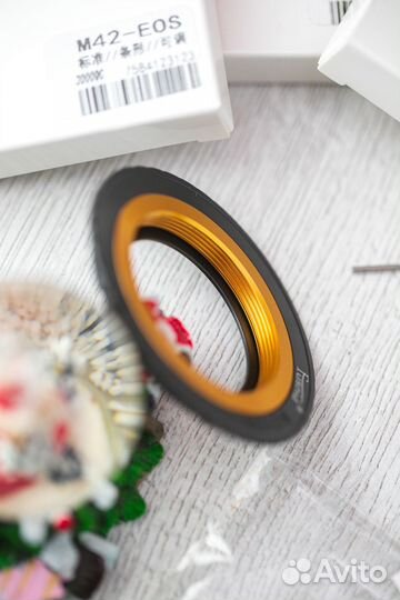 Красивый Адаптер M42-EOS для Canon (Новый)