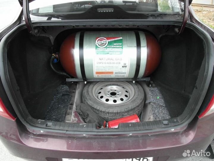 Баллон метан и редуктор новый