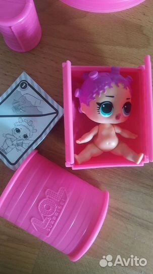 Кукла лол на роликах