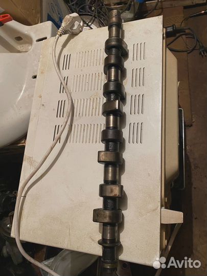 Продам распредвал на 2109