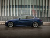 Alfa Romeo Giulia 2.0 AT, 2016, 72 000 км, с пробегом, цена 2 350 000 руб.