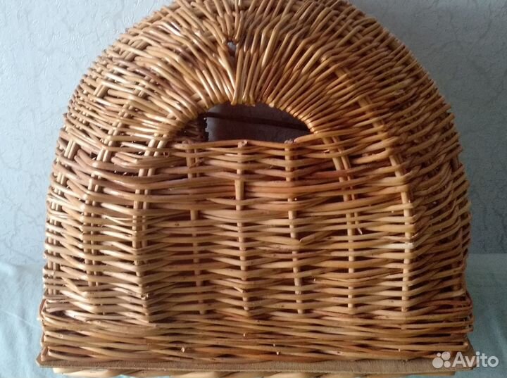 Домик-переноска для кошки или небольшой собачки