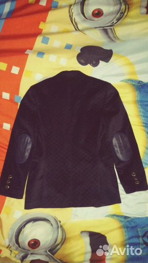 Велюровый детский пиджак