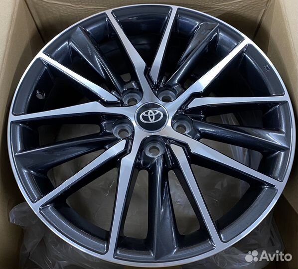 Новые диски R18 Toyota Camry V70
