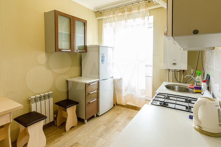 2-к. квартира, 78 м², 1/17 эт.