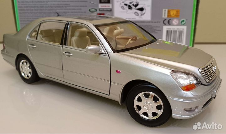 Lexus LS 430 III (2000-2003) Серебро 1:18