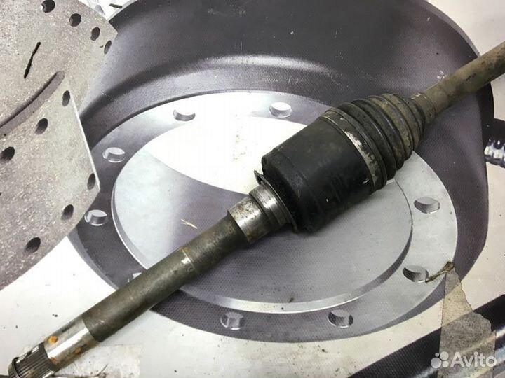 Полуось передний правый Mercedes-Benz Ml W164