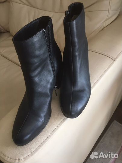 Ботинки р. 37,5