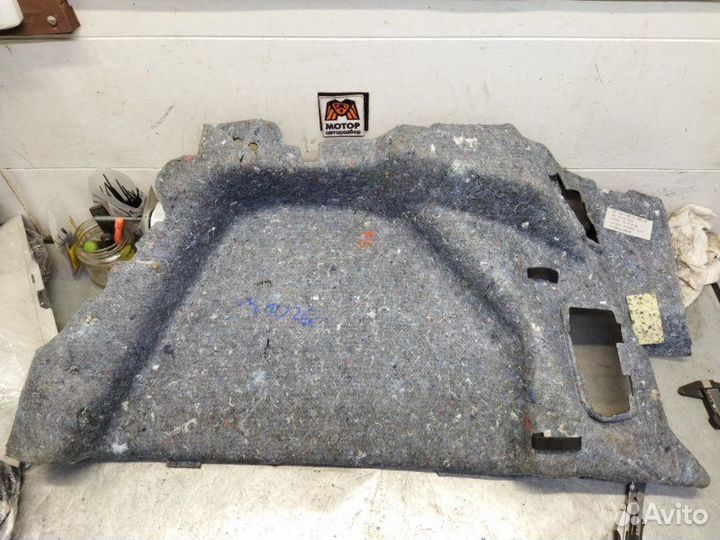 Обшивка багажника левая Ford Focus 3 хетчбэк 1.0 Л