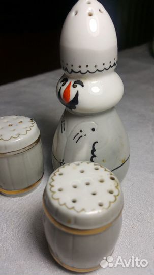 Перечница и солонки