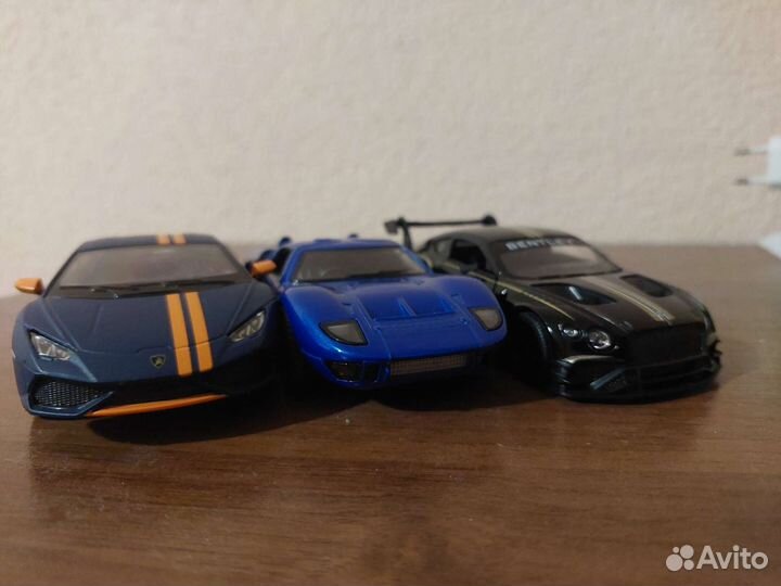 Kinsmart 3 модели