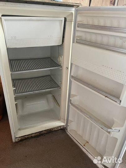 Продам на запчасти и детали самовывозом