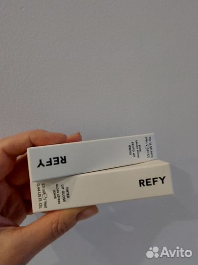 Блеск для губ Refy