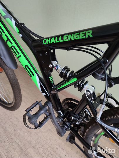 Велосипед stels Challenger V 26 Z010