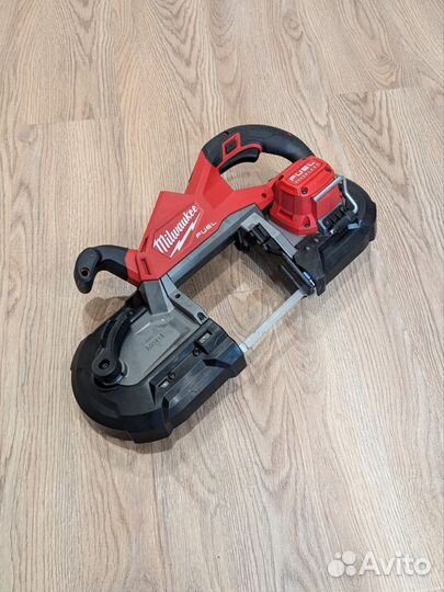 Milwaukee ленточная пила 2929-20 M18