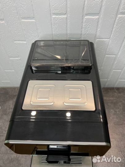 Кофемашина суперавтоматическая