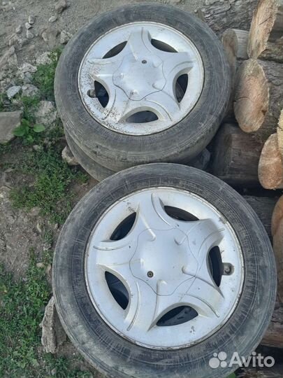 Dunlop Direzza DZ101 185/60 R14