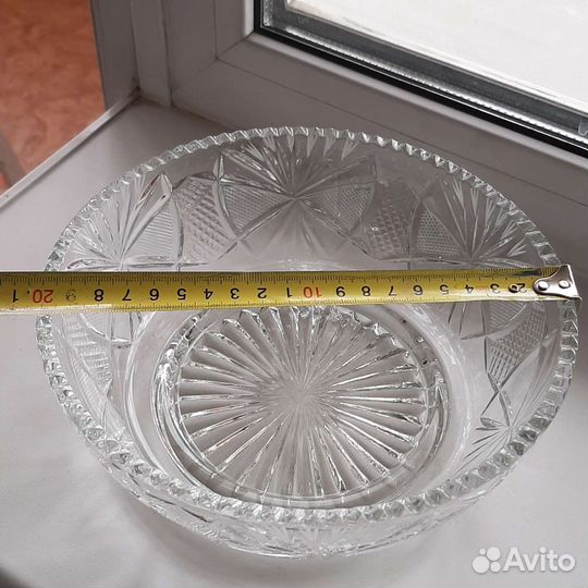 Вазы хрустальные