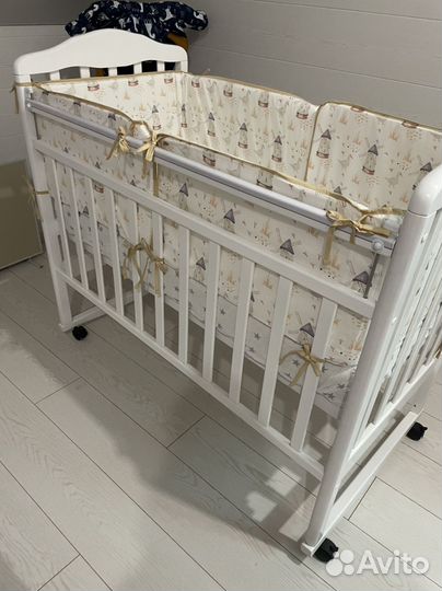 Детская кроватка