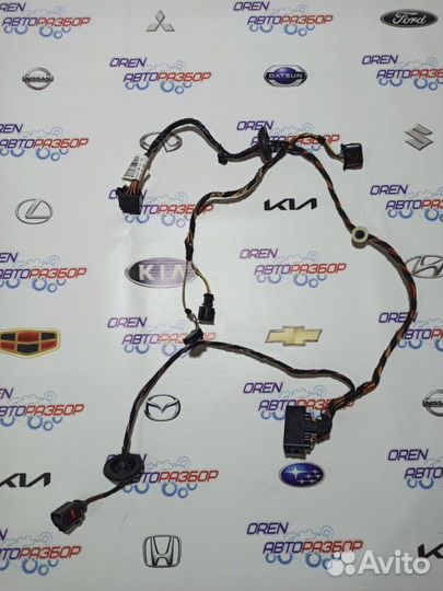 Проводка двери задняя правая Skoda Octavia A5 1.6