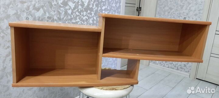 Полка книжная