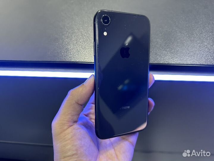 iPhone Xr, 128 ГБ
