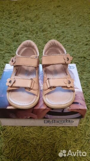 Сандали для девочки