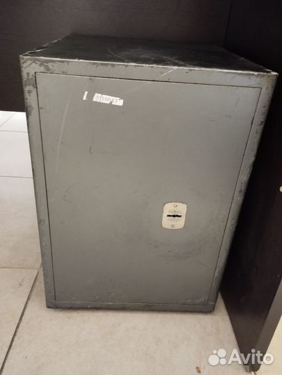 Сейф металлический бу