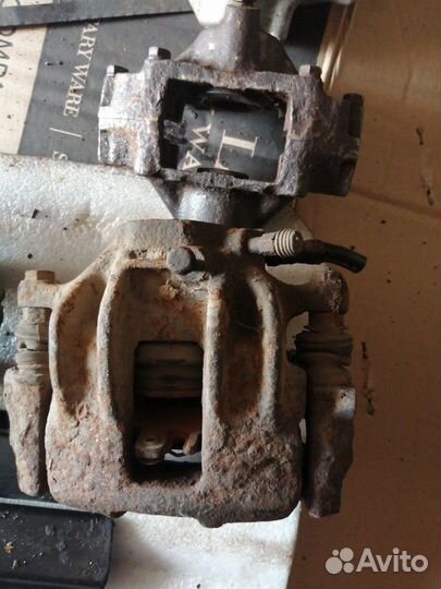 Суппорт мерседес 202