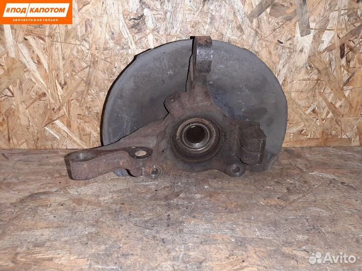 Кулак передний правый Mitsubishi Lancer 10